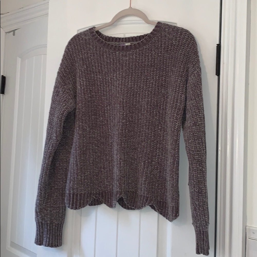 Grey sweater